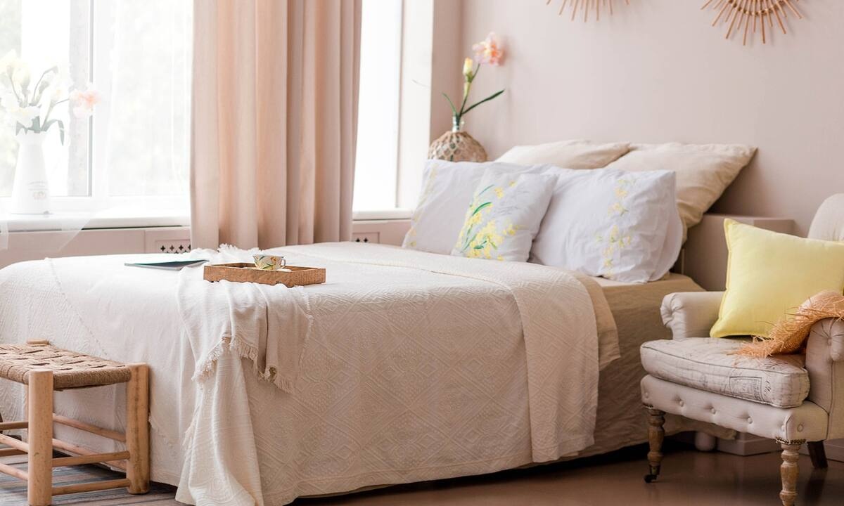 Διακόσμηση υπνοδωματίου: Τα μυστικά για χαλάρωση και καλύτερο ύπνο