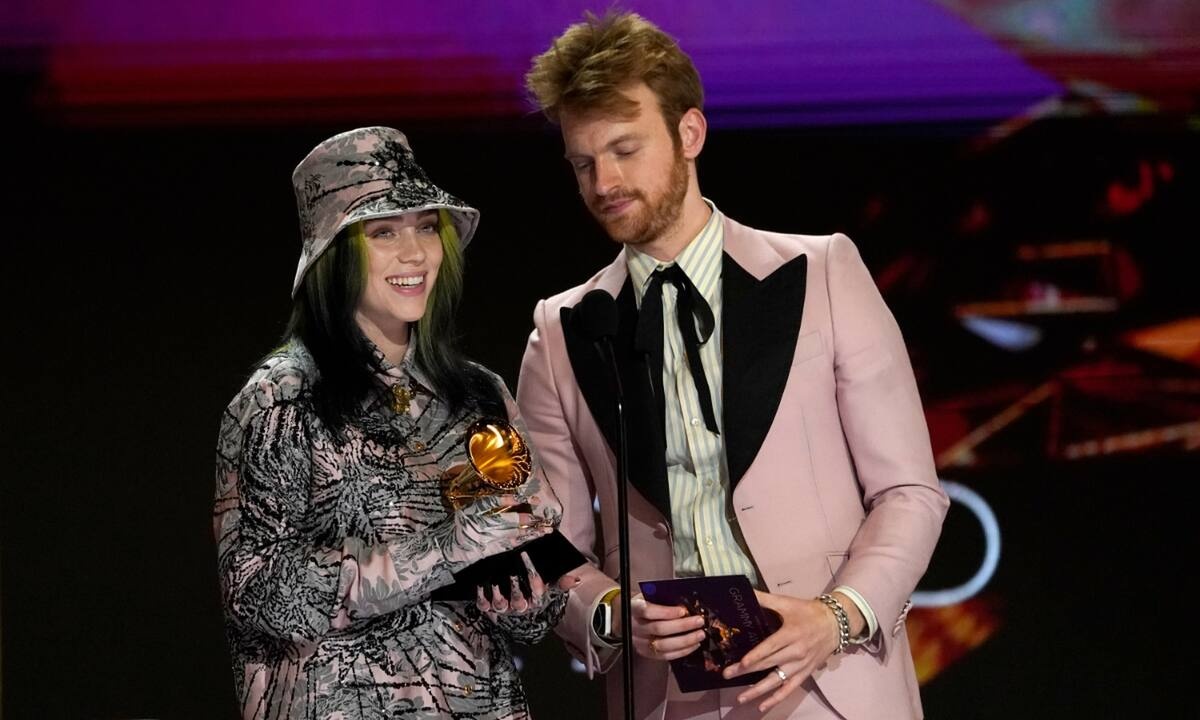 Τα καλύτερα matching looks της Billie Eilish και του αδελφού της, Finneas