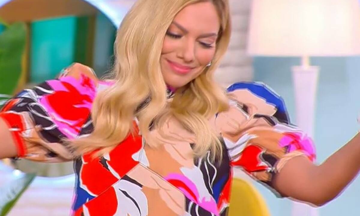 Το τσιφτετέλι της Ιωάννας Μαλέσκου και η εξομολόγηση