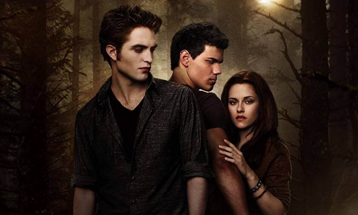 Πρόταση γάμου με άρωμα Twilight! O πρωταγωνιστής και η αγαπημένη του αρραβωνιάστηκαν