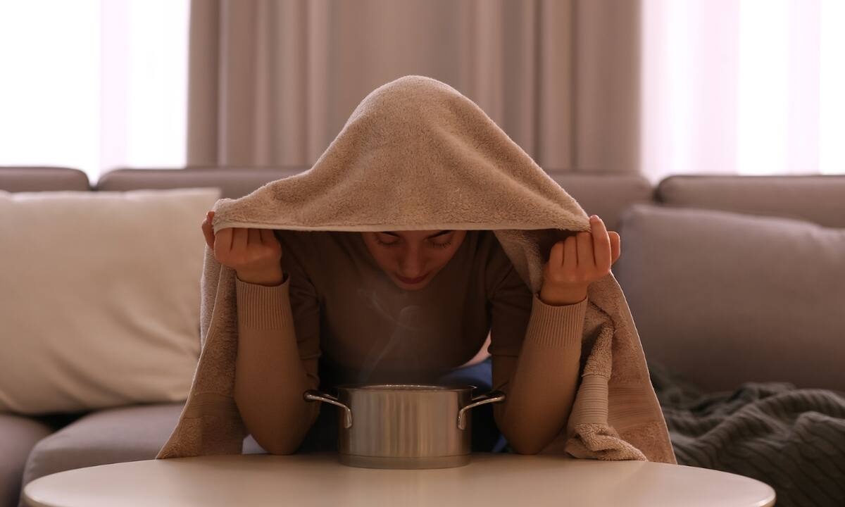 Καθαρισμός προσώπου με ατμό και αιθέρια έλαια στο σπίτι