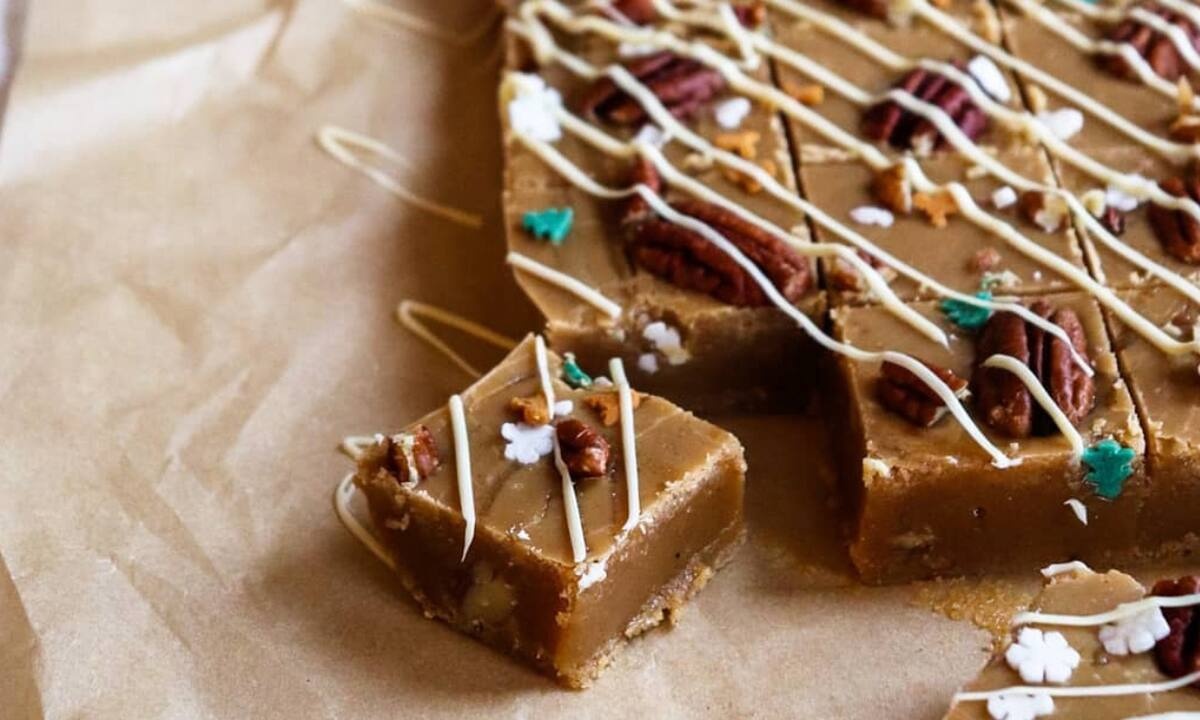 Χριστουγεννιάτικο fudge  - Φτιάξτε το σε δέκα λεπτά (vid)