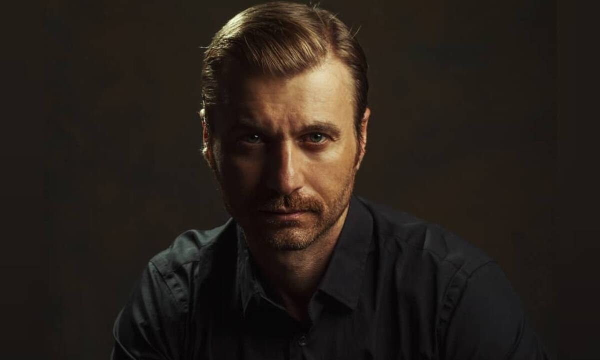 Σόλων Τσούνης: «Μόνο και μόνο που δέχομαι φλερτ μέσα από τα social media το ακυρώνω»