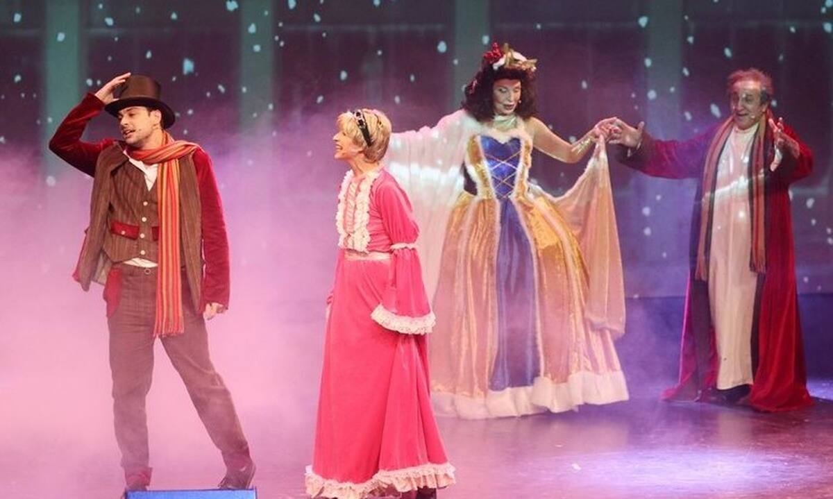 Το gossip-tv στην πρεμιέρα της παράστασης «Σκρουτζ The Musical»