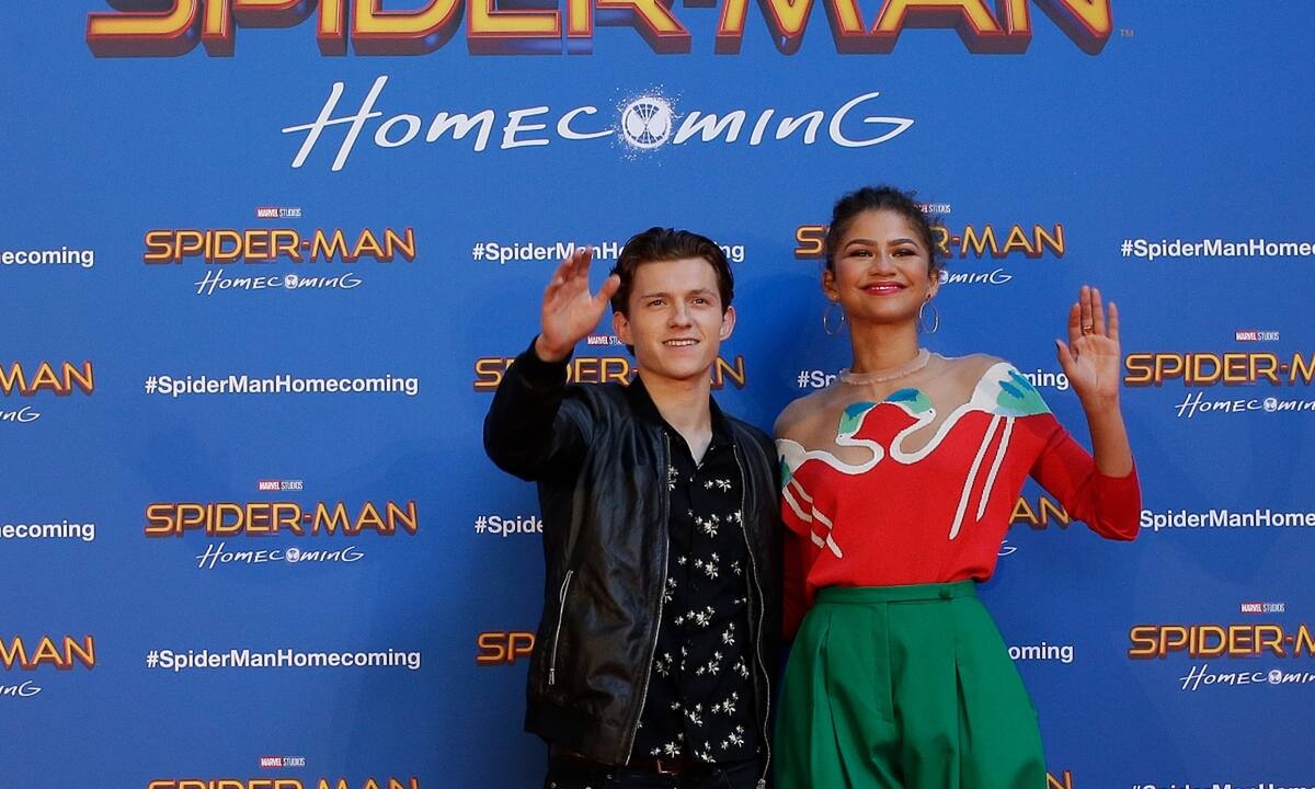 Zendaya - Tom Holland: Το απαγορευτικό που τους έβαλαν από την παραγωγή του Spiderman