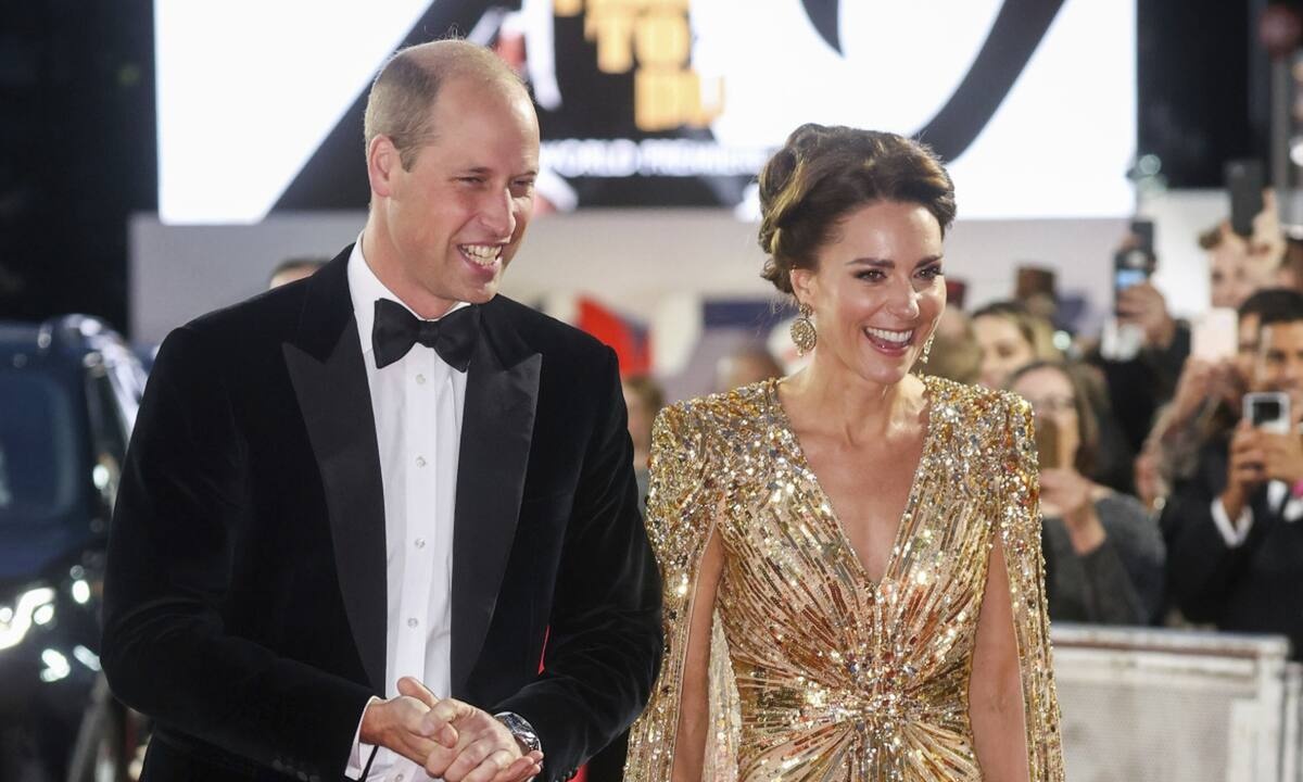 Kate-William: Το λιτό μήνυμά τους για το 2022 και η αδημοσίευτη φωτογραφία που έγινε viral