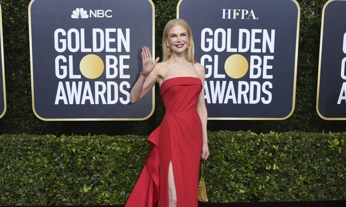 Golden Globes: Τα 20 ωραιότερα looks της τελευταίας εικοσαετίας
