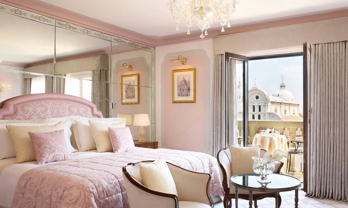 Τα 7 πιο πολυτελή ξενοδοχεία του κόσμου και το ποσό που χρειάζεται για να τα επισκεφθείς