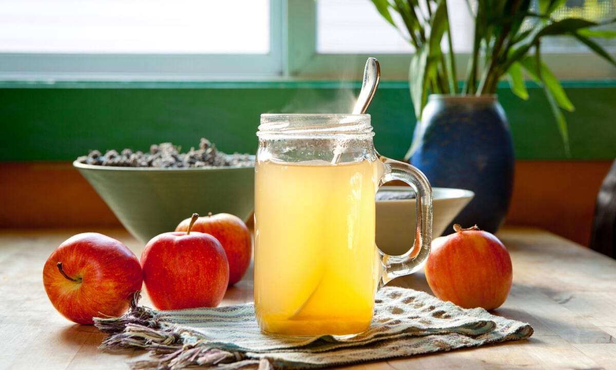 Μηλόξιδο και μέλι: Τα οφέλη του συνδυασμού για την υγεία (video)