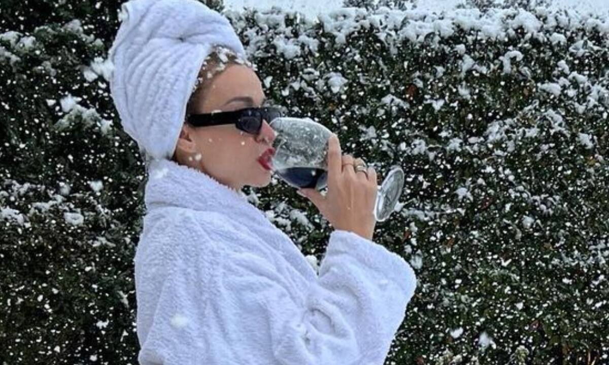 Viral η Ελένη Φουρέιρα με τις νέες φωτογραφίες - Την τρόλαρε μέχρι και η αδερφή της