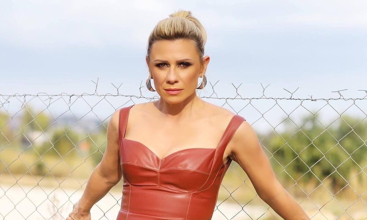 Kατερίνα Καραβάτου για το θάνατο της μητέρας της: «Δεν έχω κανέναν να με φροντίζει»