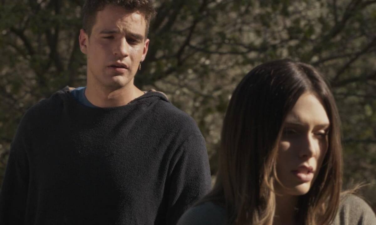 Γη της ελιάς: Η Μυρτάλη στέλνει τον Στέφανο στη μαμά του και το κοινό στο Twitter κάνει πάρτι!