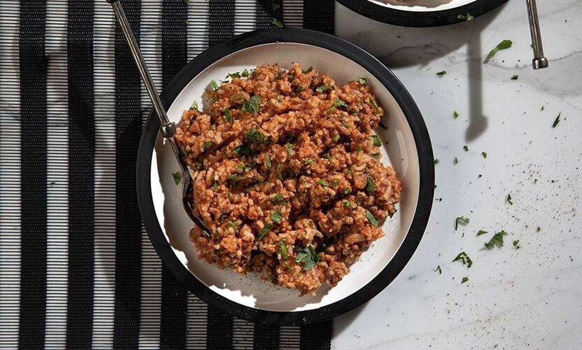 Τηγανιά με κιμά και ρύζι από τον Άκη Πετρετζίκη