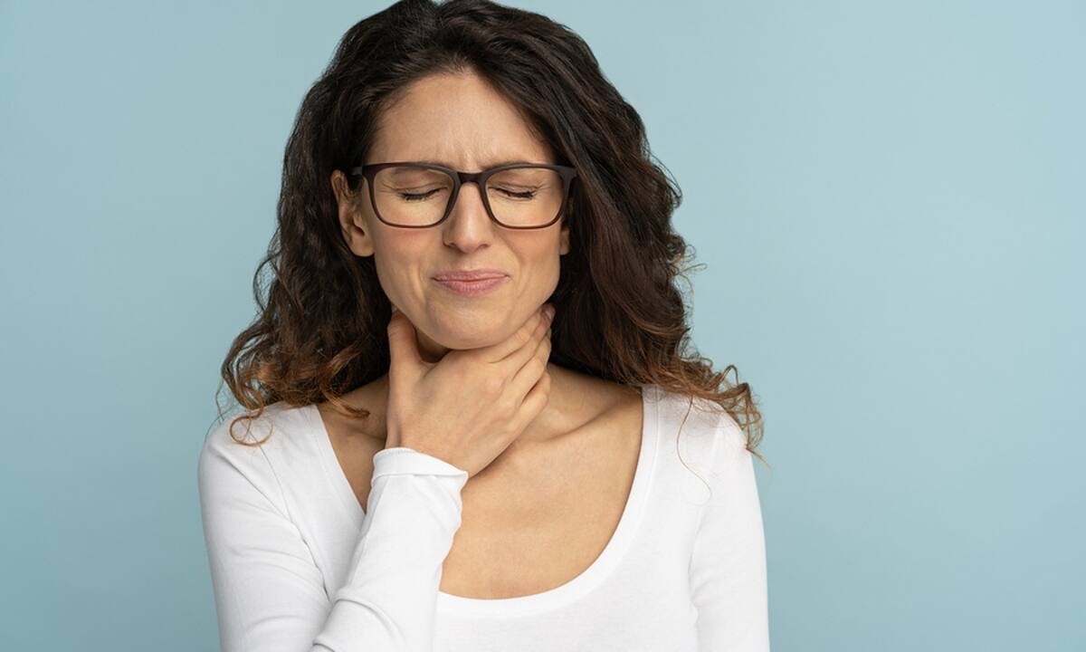 Αμυγδαλές: Συμπτώματα που υποδεικνύουν πρόβλημα (εικόνες)