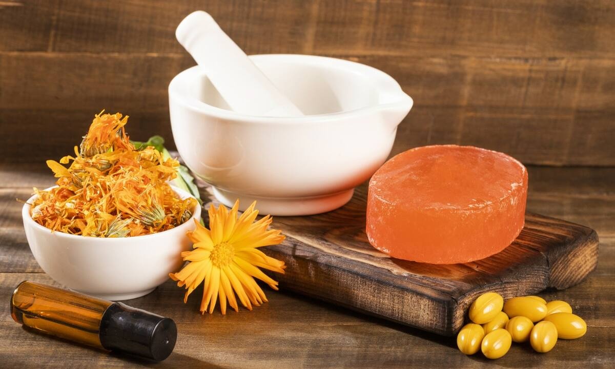 Ανακουφίστε την επιδερμίδα από ερεθισμούς με καλέντουλα