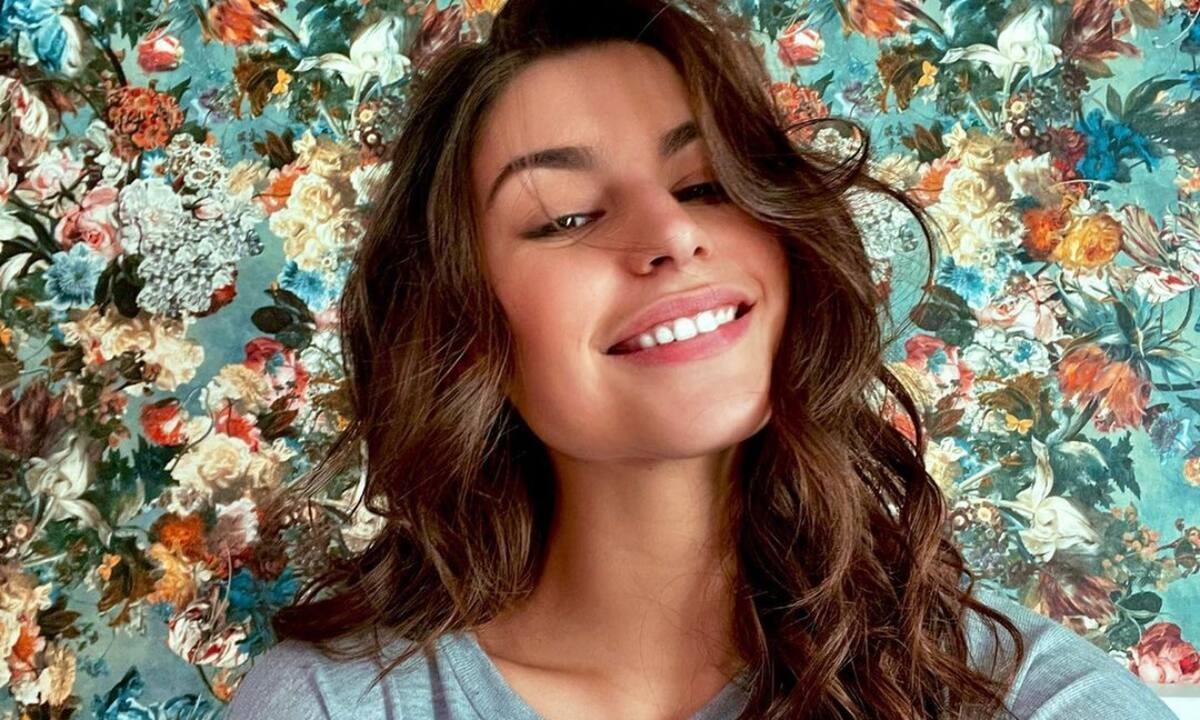 Δανάη Παππά: Το επικό video ως Celine Dion και η αντίδραση του συντρόφου της