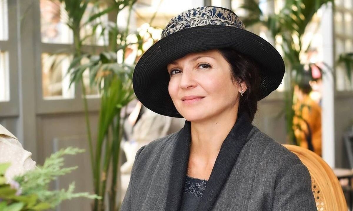 Ταμίλα Κουλίεβα: «Ήταν απόφαση μου να μην κάνω φέτος θέατρο. Δεν ήταν εύκολη περίοδος»