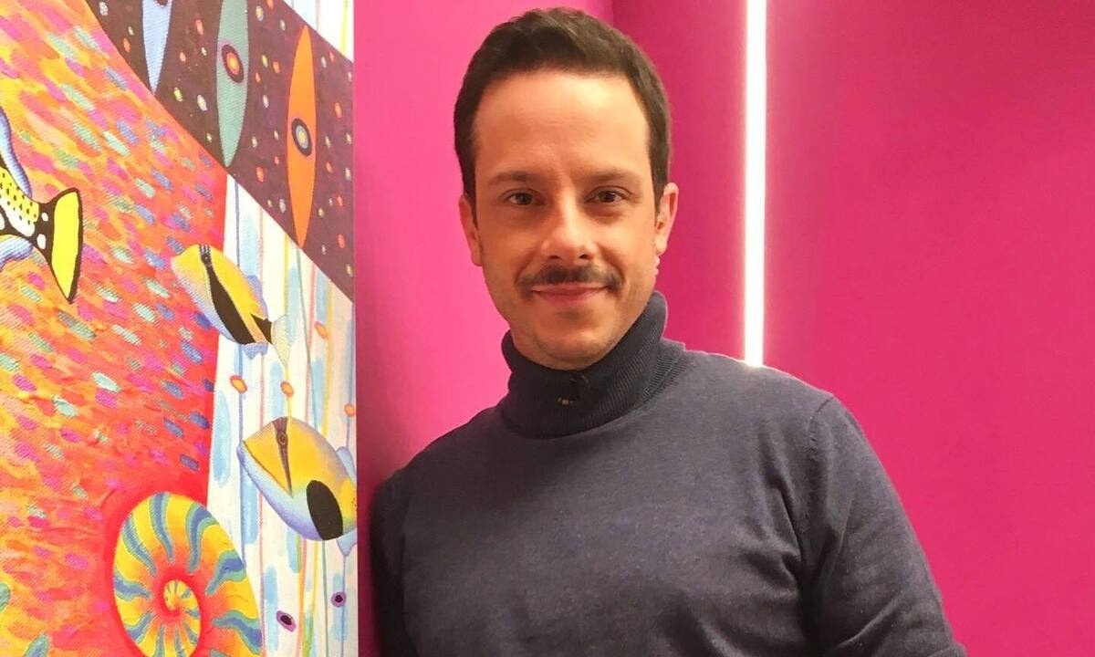 Απίστευτο κι όμως αληθινό! Εκτός πλατό ο Δημήτρης Μακαλιάς - Τον είχαν στο υπόγειο (video)