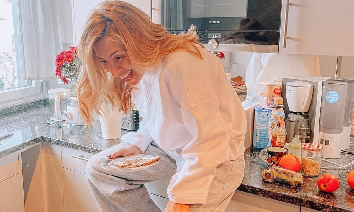 Μαρία Ηλιάκη: Η κόρη της απέκτησε την πρώτη της βαλίτσα