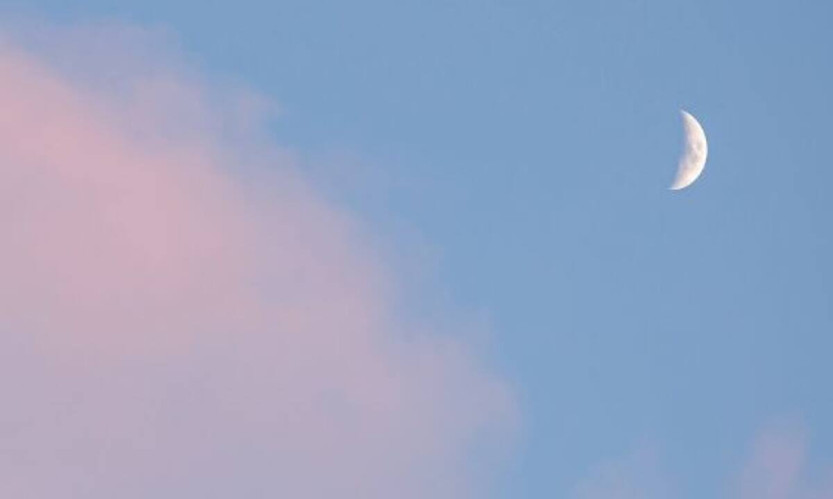 Νέα Σελήνη στους Ιχθύς: Αυτά τα ζώδια θα απελευθερωθούν από τα δεσμά του παρελθόντος