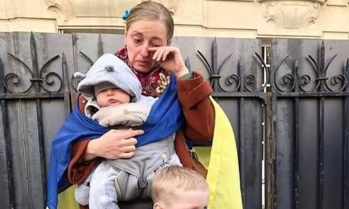 Τα συγκινητικά posts των celebrities για την Ουκρανία