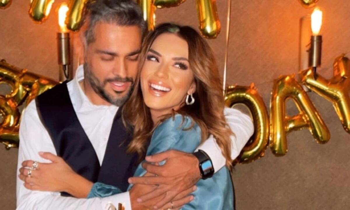 Λευτέρης Σουλτάτος: Η γεμάτη νόημα αφιέρωση στη Βάσω Λασκαράκη (photos)