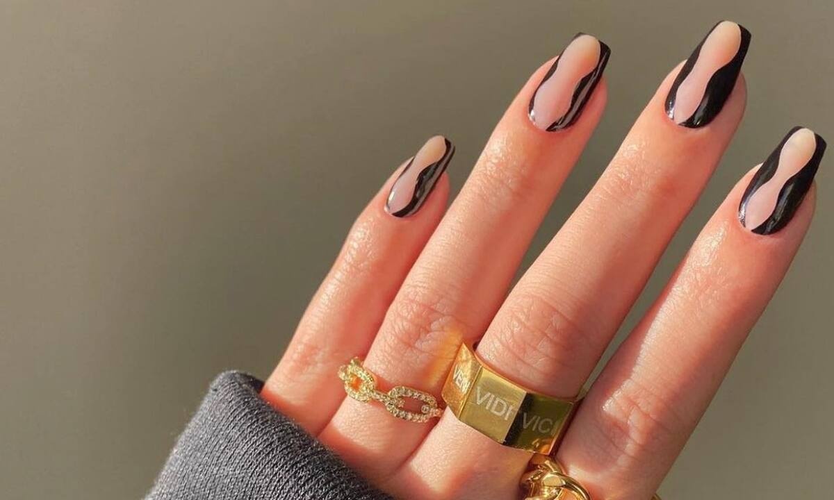 Η νέα hot τάση στο μανικιούρ είναι εμπνευσμένη από το Euphoria - 10 nail art για σένα