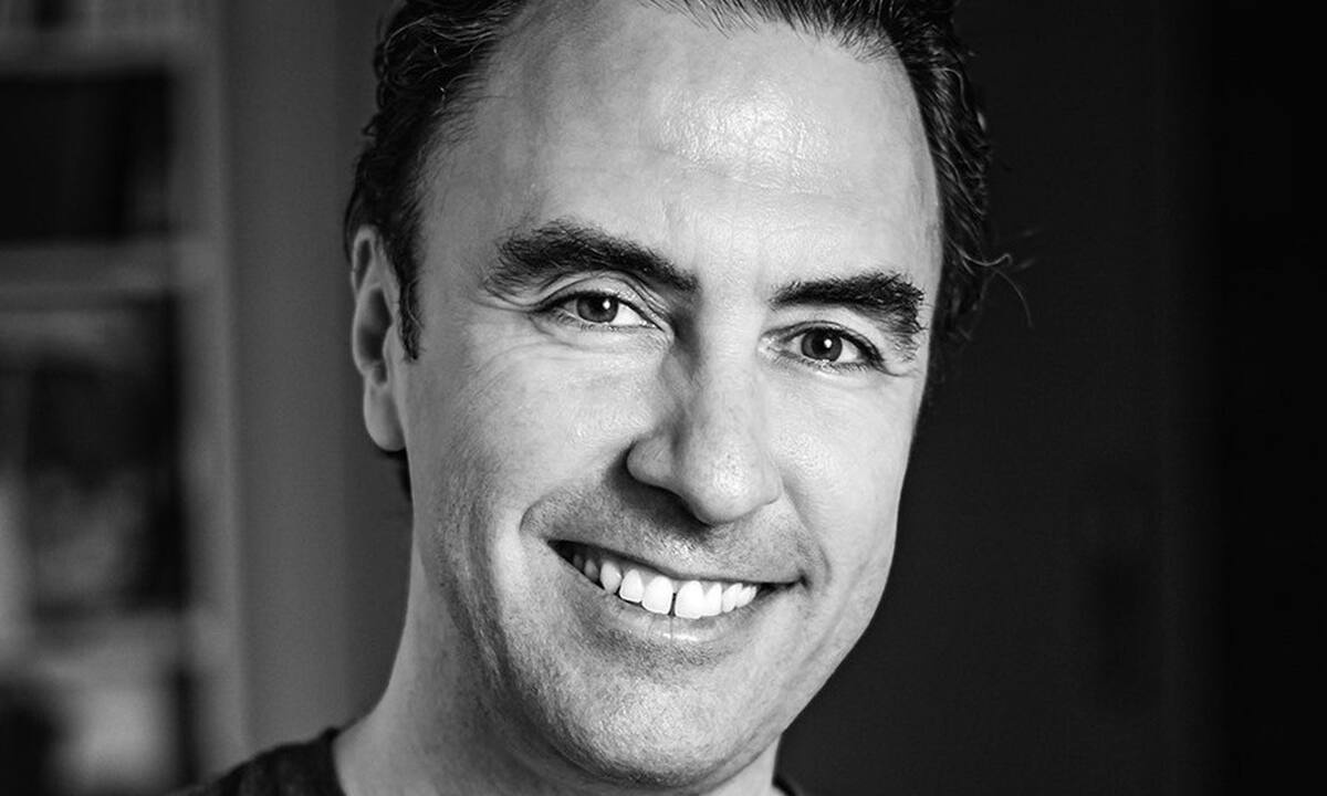 Άγριες μέλισσες: Ο Χαρίλαος αποκαλύπτει: «Οι ανατροπές είναι συνεχείς»