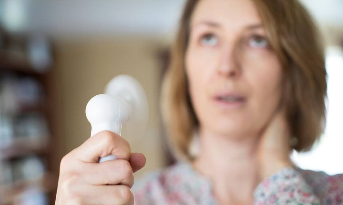 Εξάψεις: Οι κοινές αιτίες εκτός από την εμμηνόπαυση (εικόνες)