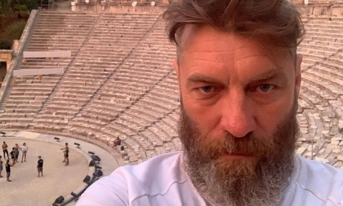 Στάνκογλου: «Με ενδιαφέρει ο ρόλος να εμπεριέχει στοιχείο έκπληξης και όχι αν είναι πρωταγωνιστικός»