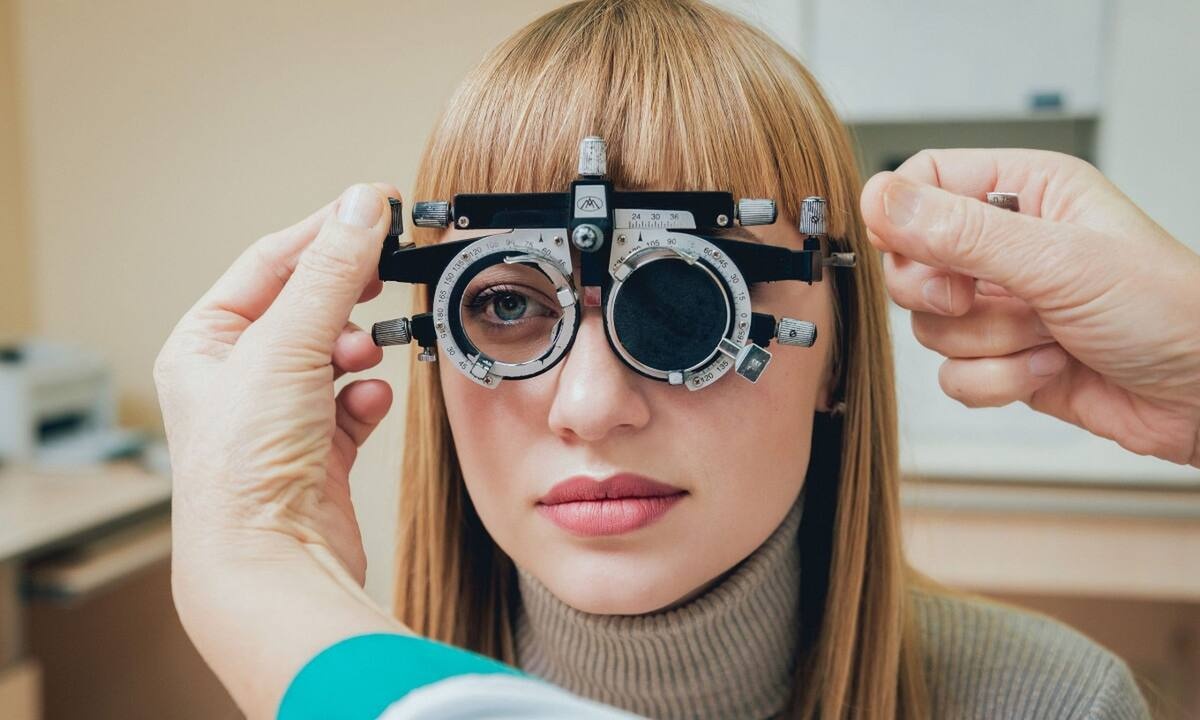 Γλαύκωμα: Οι τροφές που βοηθούν στην πρόληψη (εικόνες)