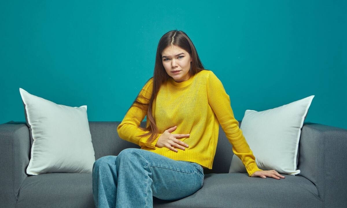 Γαστρίτιδα: 6 φυσικές αποτελεσματικές λύσεις (video)