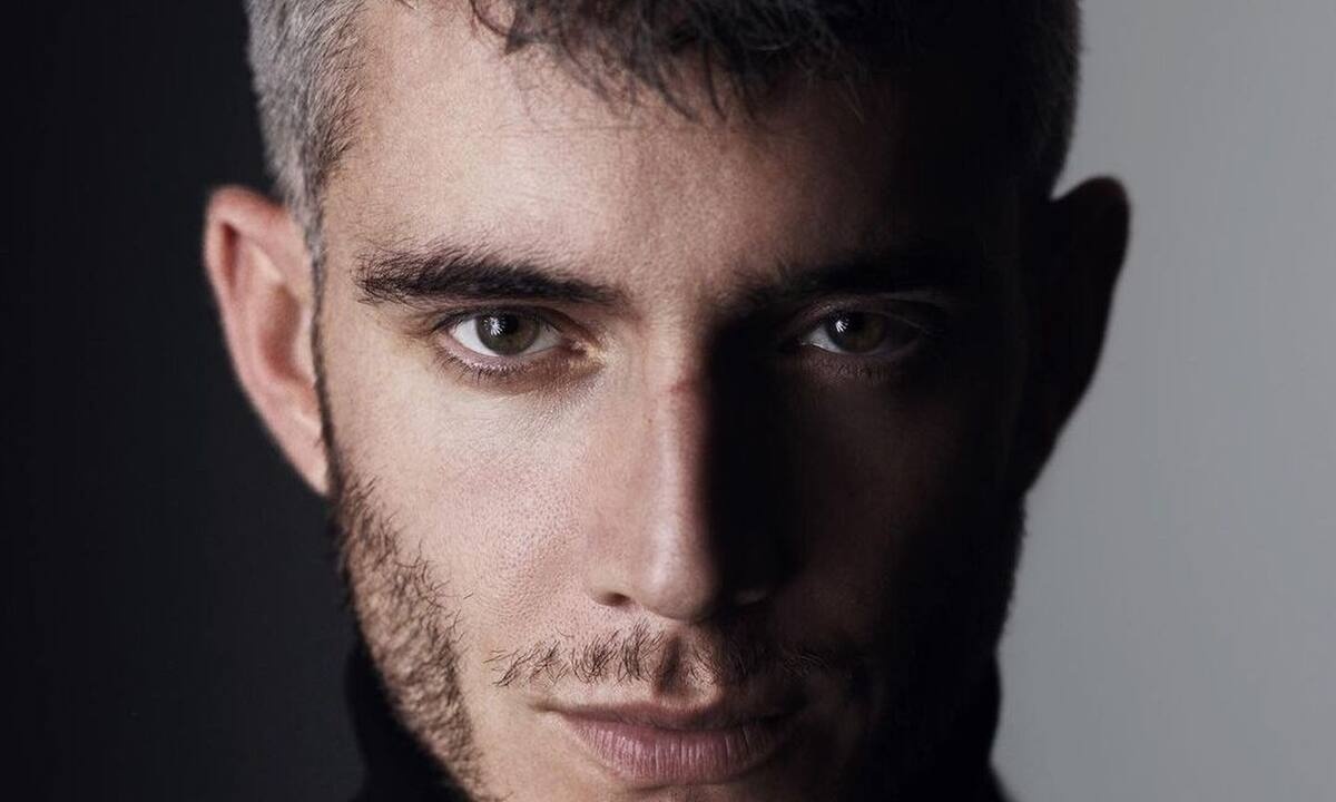 Θεοχάρης Ιωαννίδης: «Ανέκαθεν δυσκολευόμουν να εμπιστευτώ ανθρώπους. Ίσως το έκανα από ένστικτο»