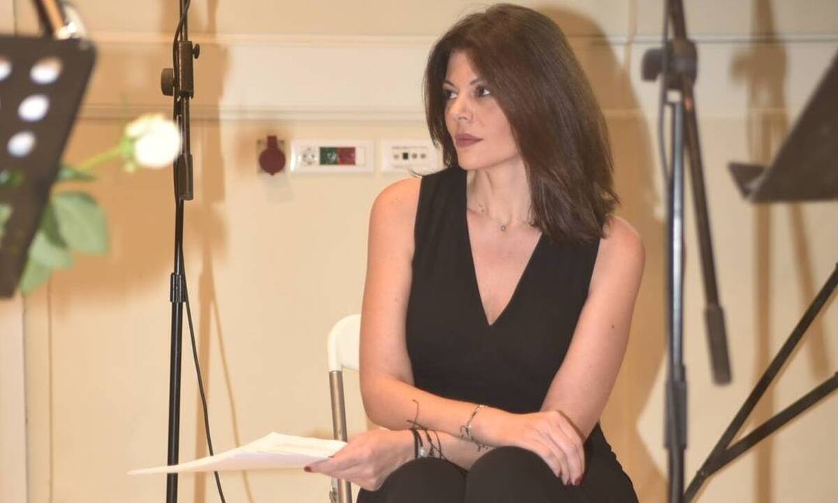 Χριστίνα Βίδου: «Έγινα δημοσιογράφος από την ανάγκη μου να ξέρω τα γεγονότα»