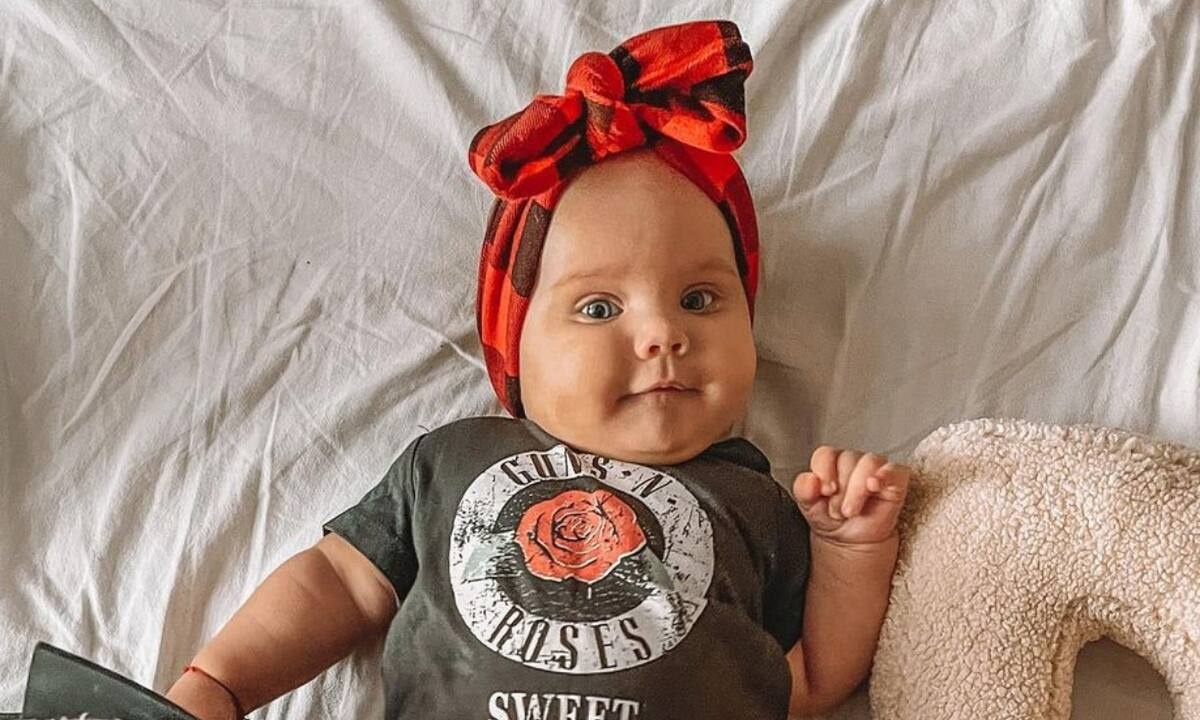 Αυτή η μπέμπα έχει τις πιο όμορφες φωτογραφίες στο Instagram