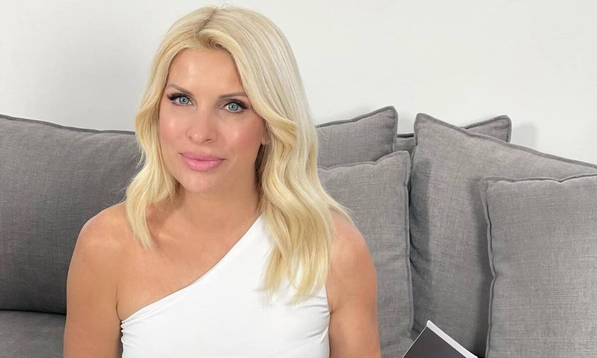 Γιορτή της μητέρας: Μενεγάκη: Μια μαμά δεκάδων ταχυτήτων! Μοναδικές φωτό με τα παιδιά της!