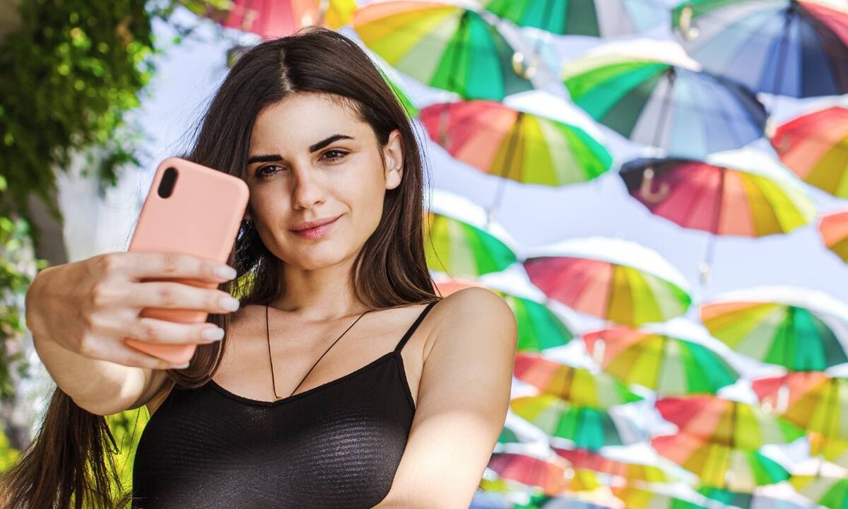 7 captions για ν’ απογειώσεις τα ταξιδιωτικά Instagram reels σου