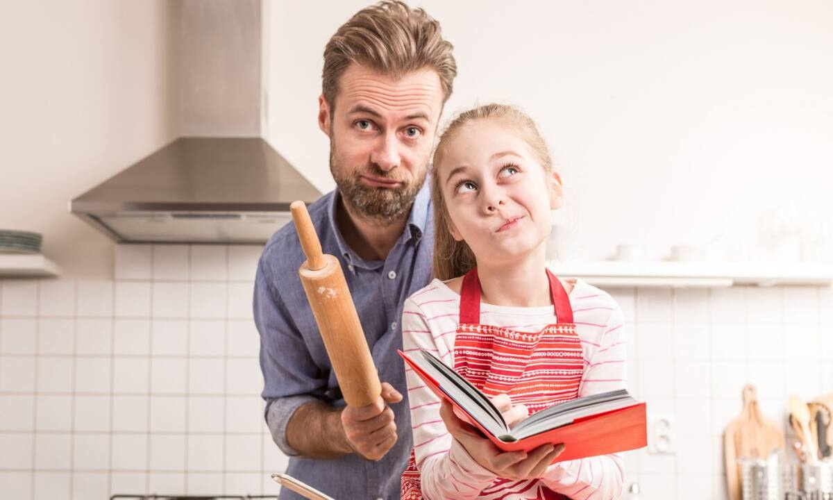 Συνταγή για πασχαλινά κουλουράκια με λάδι και βανίλια (vid)