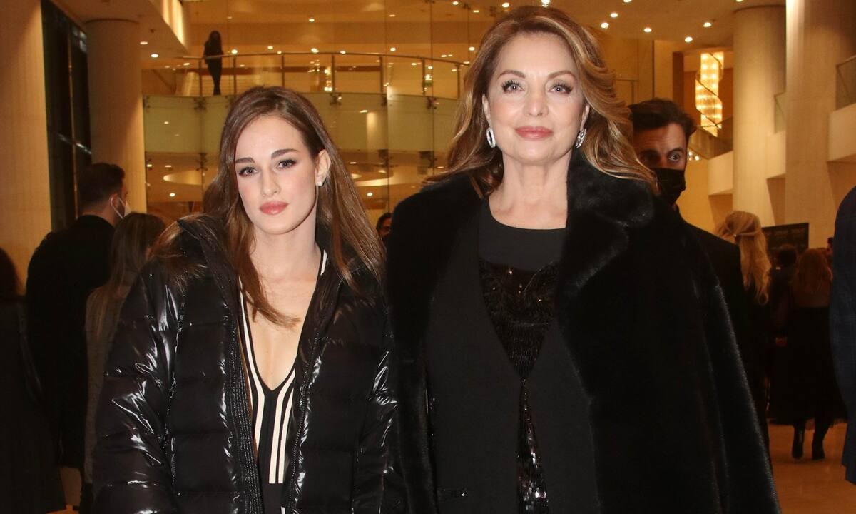 Γκερέκου-Βοσκοπούλου: Φωτογραφίες από το πρώτο Πάσχα στην Κέρκυρα χωρίς τον Τόλη Βοσκόπουλο!