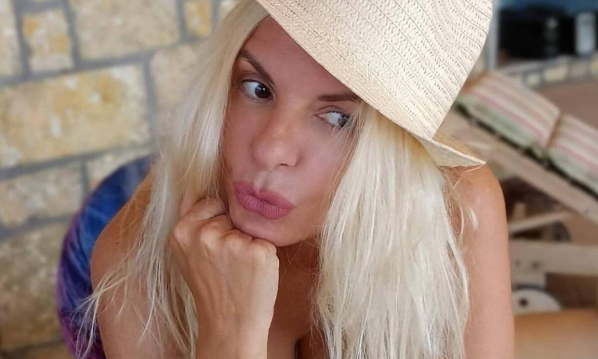 Αννίτα Πάνια: Έχει γενέθλια και αποκάλυψε την ηλικία της – Το απίθανο σχόλιο της Ναταλίας Γερμανού