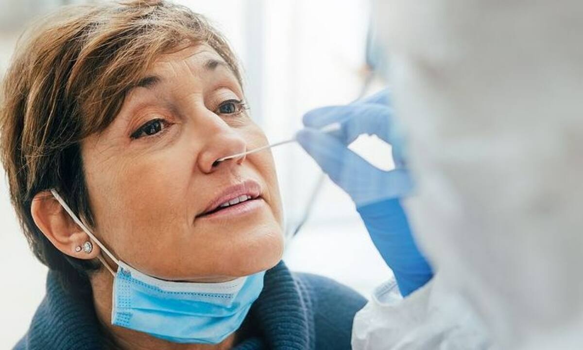 COVID-19: Μελέτη «βάζει στο κάδρο» τις ομάδες σοβαρού κινδύνου