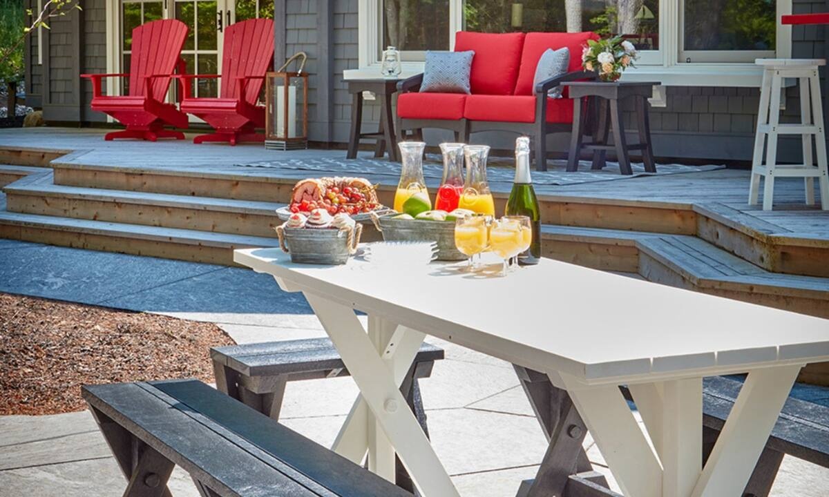 Πώς να καθαρίσετε τα πλαστικά έπιπλα της βεράντας