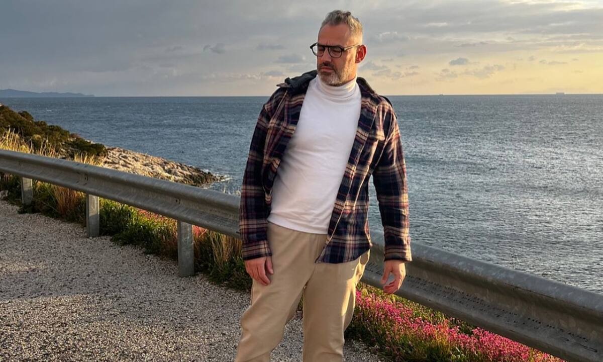 Νίκος Συρίγος: Με μαθαίνεις ρε μάνα ακόμη και τώρα ότι δεν υπάρχει μάχη χαμένη πριν τη δώσεις