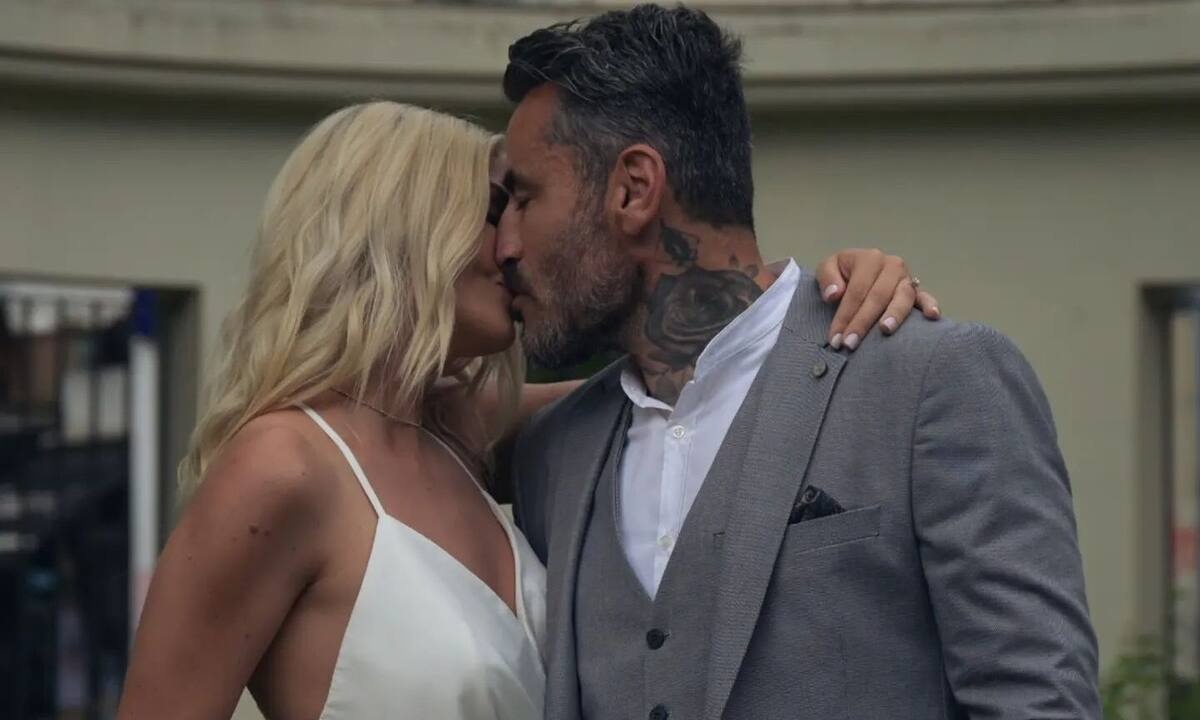 Γιώργος Μαυρίδης: Το φωτογραφικό άλμπουμ από τον γάμο του με την Καθαργιά