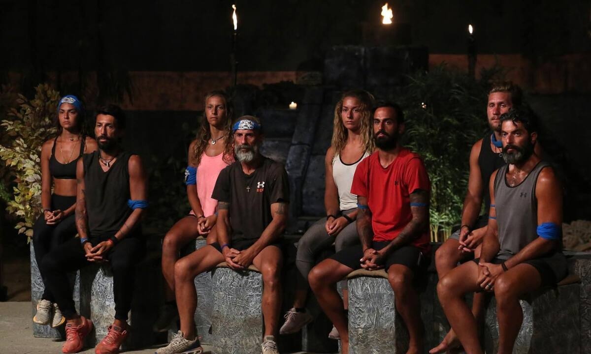 Survivor: Το κοινό στο Twitter ξεσπάθωσε με τα σχόλιά του για το ειδύλλιο Μαρτίκα- Βρισηίδας