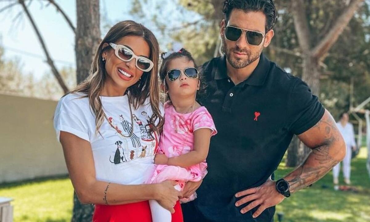 Ελένη Χατζίδου: Τα ξεσπάσματα της Μελίτας και η δυσκολία να κόψει πάνα και πιπίλα