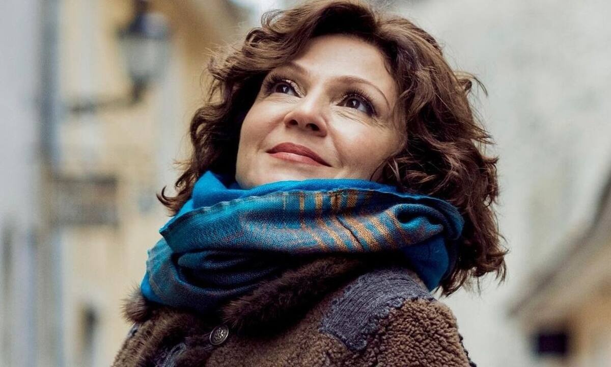 Κουλίεβα για πόλεμο στην Ουκρανία: «Ξυπνάω και λέω “θα ανοίξω τα μάτια μου και όλα θα είναι ψέμα”»