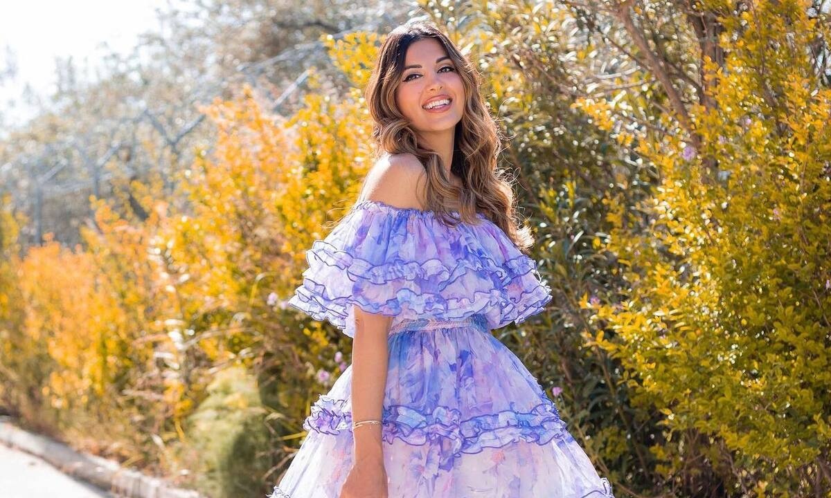 Σταματίνα Τσιμτσιλή: Το κομψό στυλ, τα pattern outfits και η γυμναστική που μας ξετρέλανε!