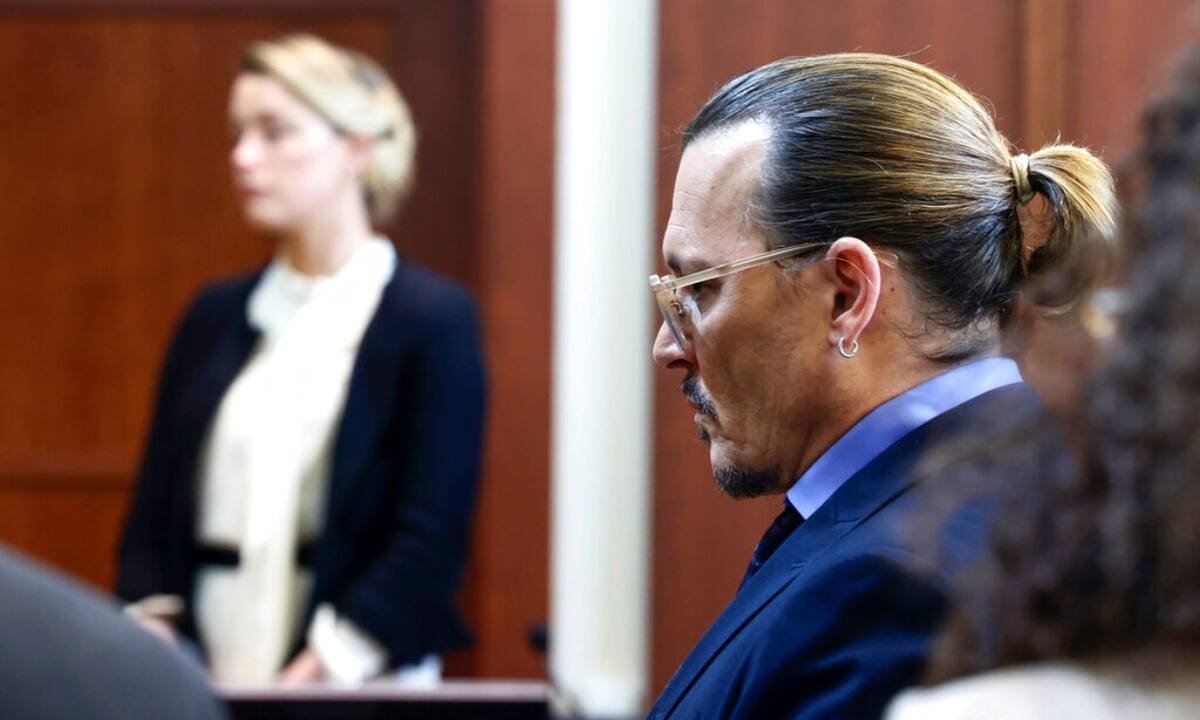 Κι άλλη πρώην του Johnny Depp συμφωνεί με την Amber Heard - Το άγνωστο συμβάν