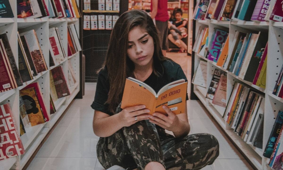 5 tips να πας σωστά προετοιμασμένη και χαλαρή στις σχολικές εξετάσεις